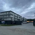 Nowy Nadmorski B5 Z Duzym Ogrodem - Przy Morzu 150m Lejlighed *