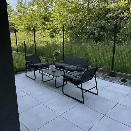 Nowy Nadmorski B5 Z Duzym Ogrodem - Przy Morzu 150m Apartment *
