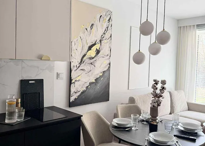 Apartment Nowy Nadmorski B5 Z Duzym Ogrodem - Przy Morzu 150m